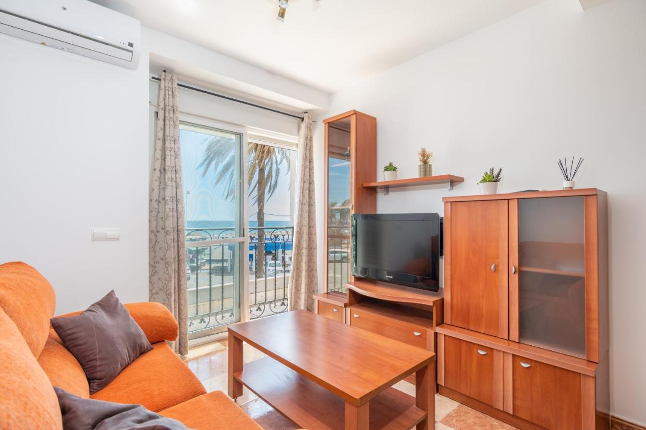 Renthas Pedregalejo Beach Apartments Málaga Esterno foto