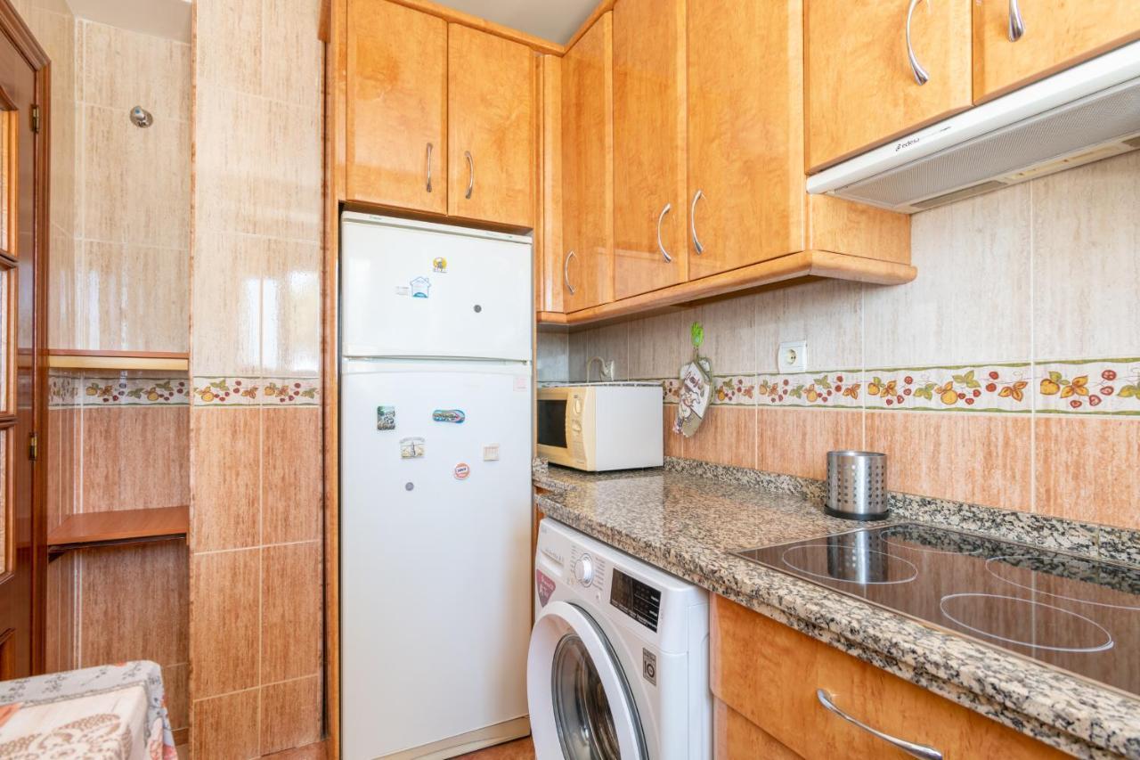 Renthas Pedregalejo Beach Apartments Málaga Esterno foto